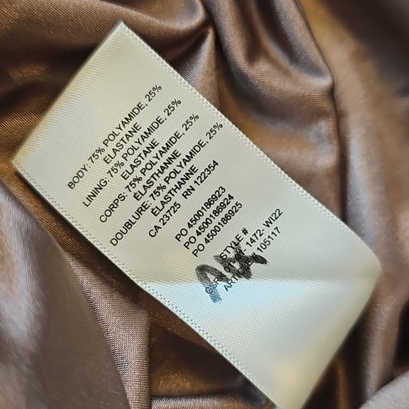 Babaton Satinette Squareneck Bodysuit, Small - Picture 12 of 15